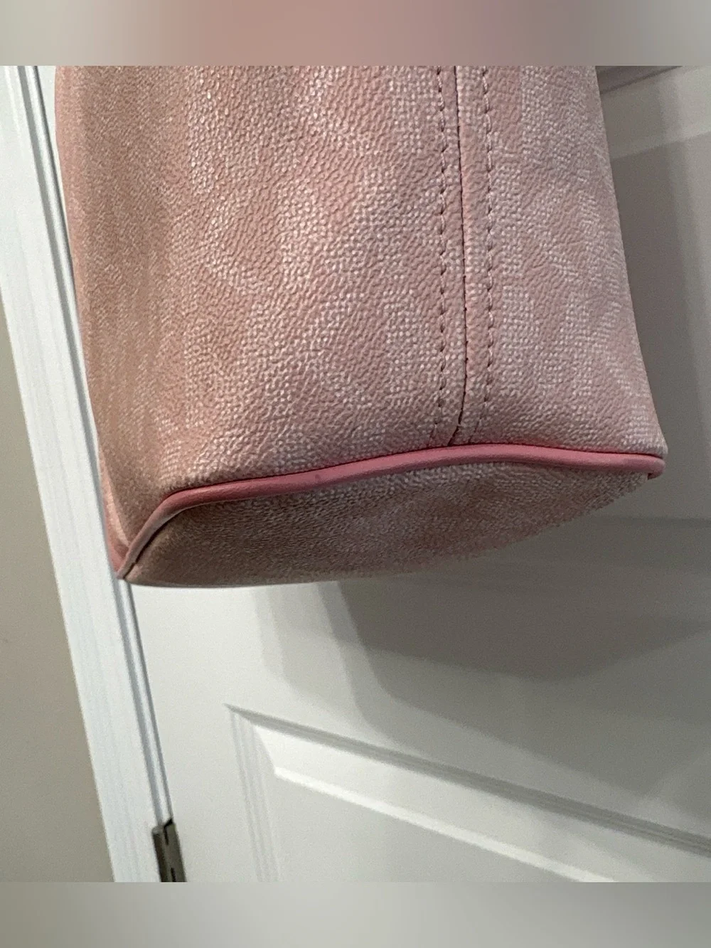 Michael Kors Jet Set Two-Tone Pink Signature Tote Pink